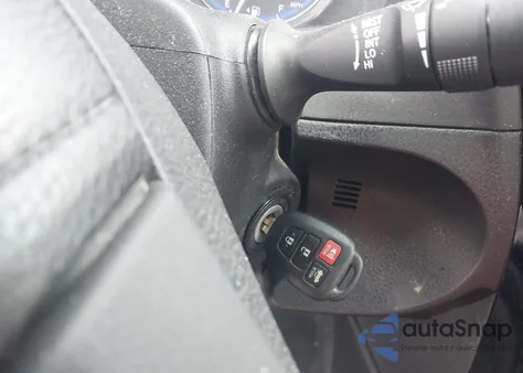 2017 Toyota Corolla Le из США, поврежденный, VIN 5YFBURHE4HP672355